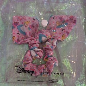Stoney Clover Lane x Disney Alice in Wonderland Hair Scrunchie-Firm price